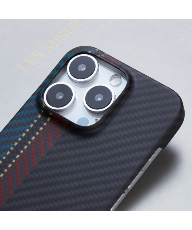 Coque iPhone 16 Pro Max Racing Stripe Carbon